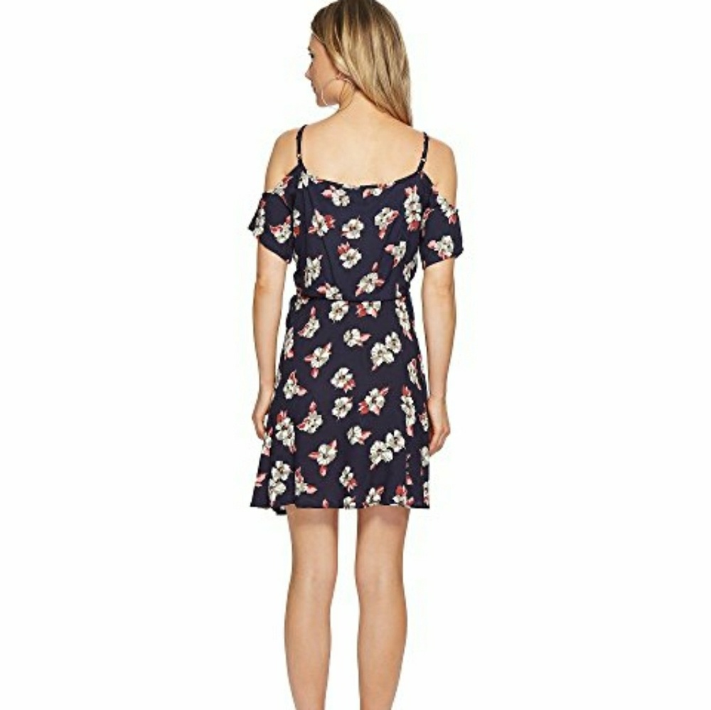 Angie Cold Shoulder Wrap Dress - Picture 2 of 4